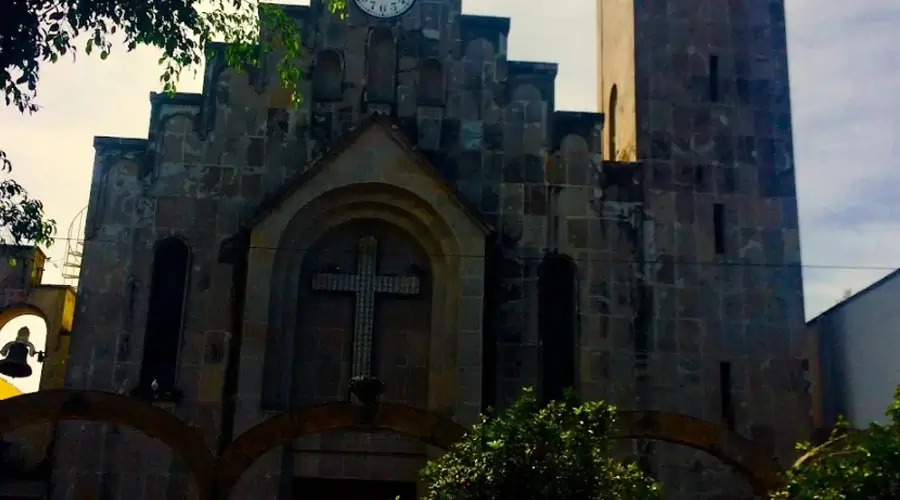 nuestra señora de lourdes